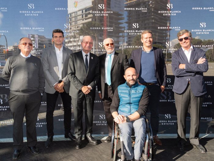Sierra Blanca Tower Celebrates Topping Out. Sierra Blanca Tower's topping out ceremony highlights Malaga's progress , marking a significant phase in the construction of this landmark residence.